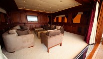 49m motor yacht M&M - Saloon